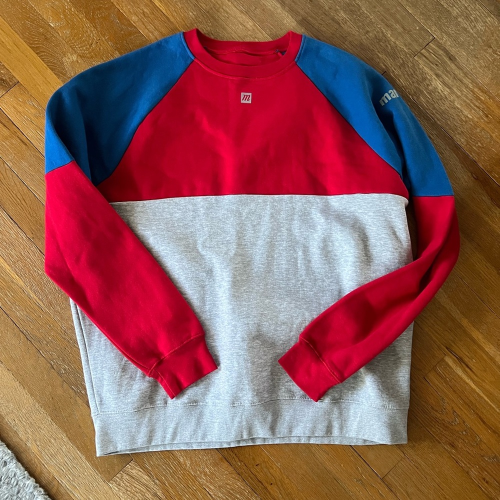 RARE Marucci pullover size L